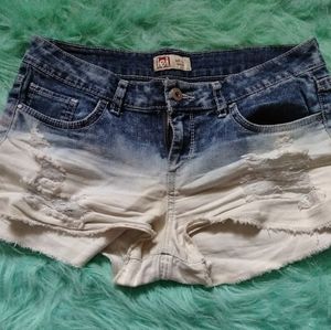 L.E.I Ashley Low-rise ombre shorts